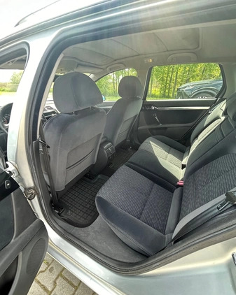 Peugeot 407 cena 11450 przebieg: 261900, rok produkcji 2010 z Garwolin małe 137